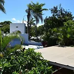 The Sunshine Shack - Boutique Holiday Home