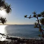 The Sunshine Shack - Boutique Holiday Home