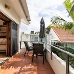 Haven On Noosa Hill - Sunset Views, Pools, Spa