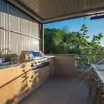 Villa One Five