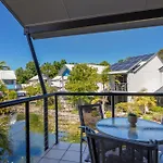 1 Bedroom Unit In 4 Star Tropical Resort In Noosaville