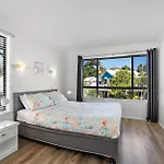1 Bedroom Unit In 4 Star Tropical Resort In Noosaville
