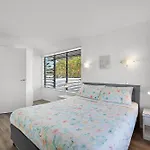 1 Bedroom Unit In 4 Star Tropical Resort In Noosaville