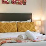 Noosa Tropicana
