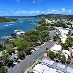 Coastal Modern 3 Bedroom Townhouse
