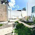 Sunny Coast Guesthouse