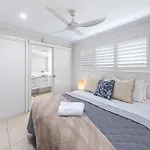 Chez Noosa Resort Motel