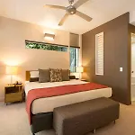 Viridian Village Private Holiday Apartment