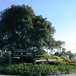 Cooroy Luxury Motel Apartments