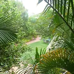 Chez Noosa Resort Motel
