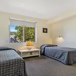 Park Cove Apartments