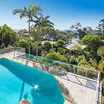 Little Cove Apt, Spectacular View, Pool