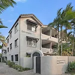 Riverside Location, Noosa Sound