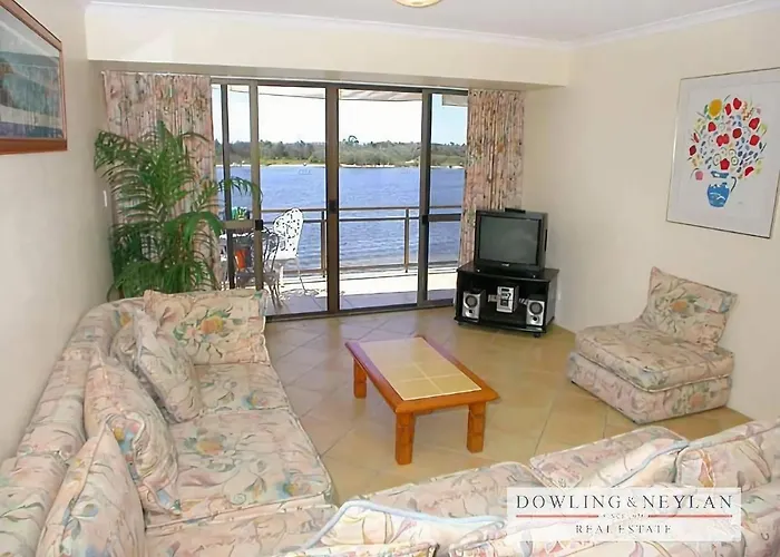 Aqua Linea 6 Noosa Parade 82