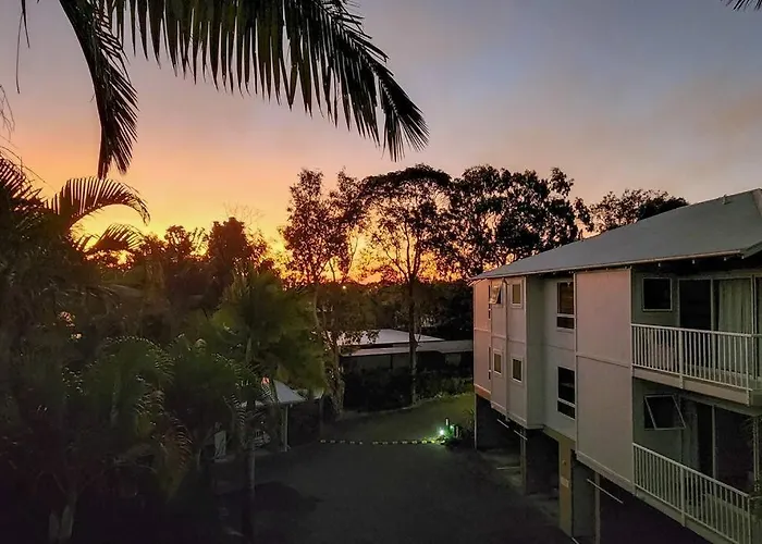 Luxury Top Floor Sunset Villa