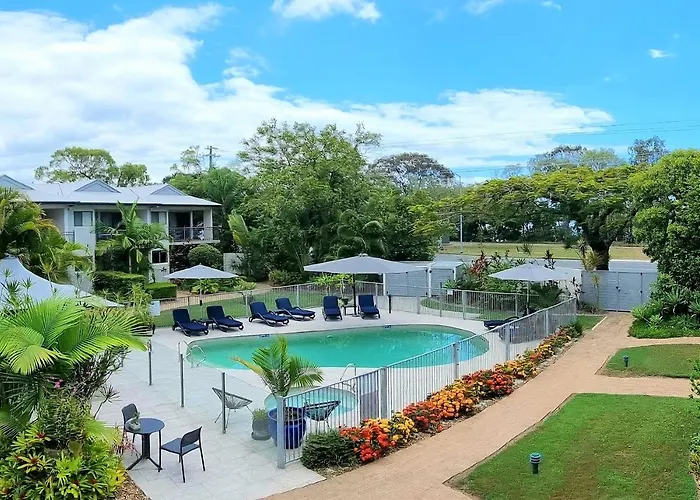 Noosa River Retreat Holiday Apartments