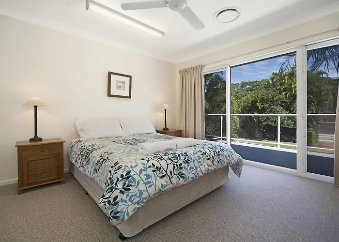 15 Mossman Court Noosa Sound