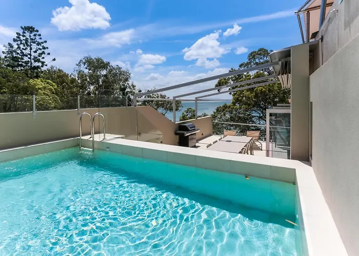 Little Cove Court