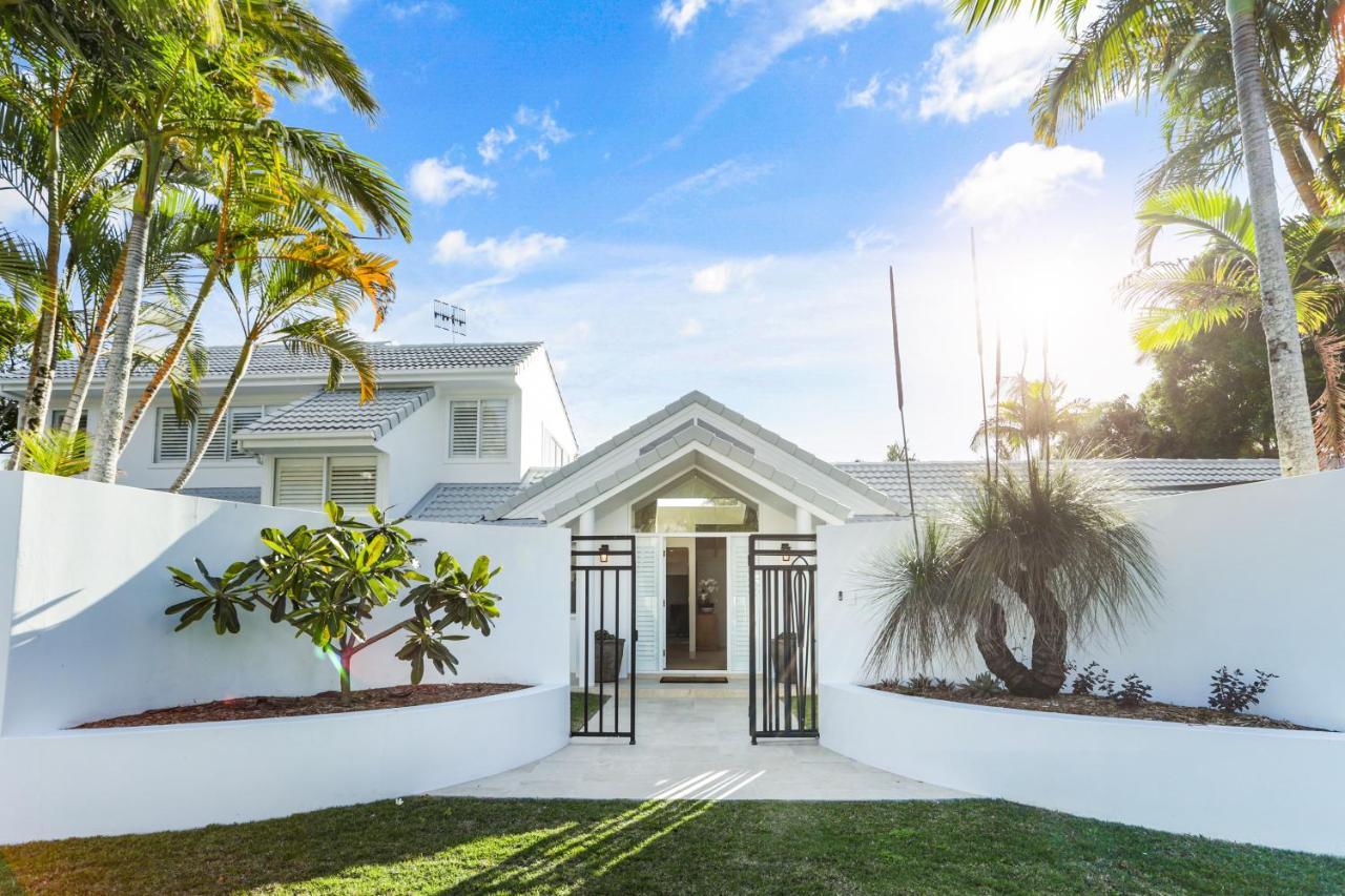 Island Living In The Heart Of Noosa Holiday home