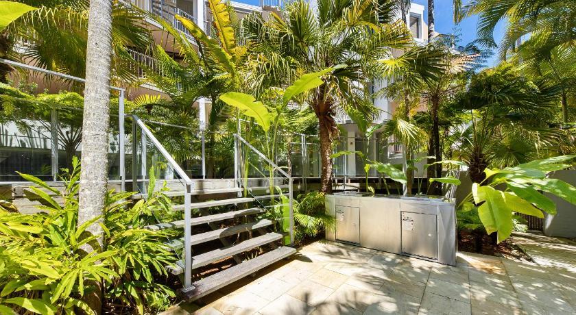 Stylish Beach Serenity, Naousa 5 * Noosa Heads