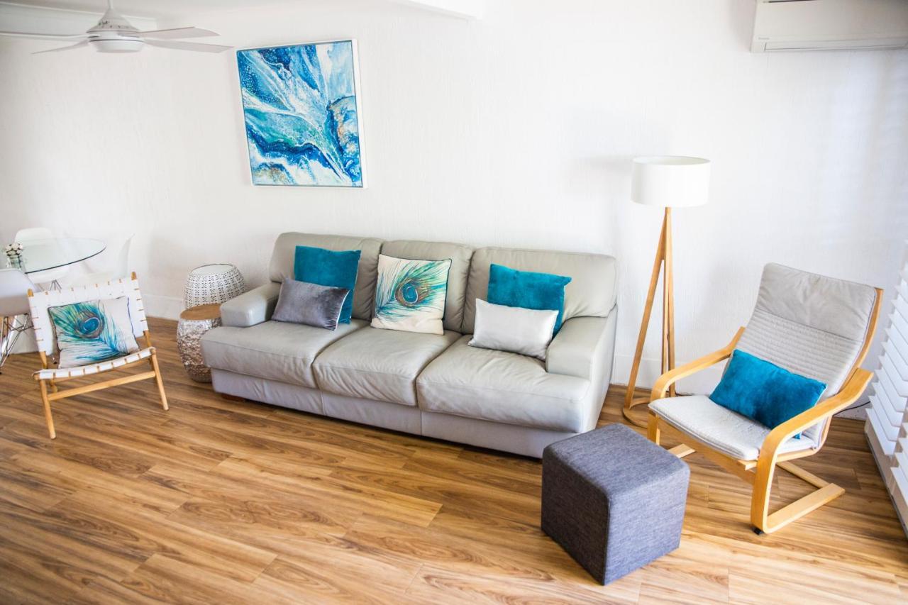 Apartamento 2 Bedroom Renovated Townhouse, Walk To Noosa River Noosaville