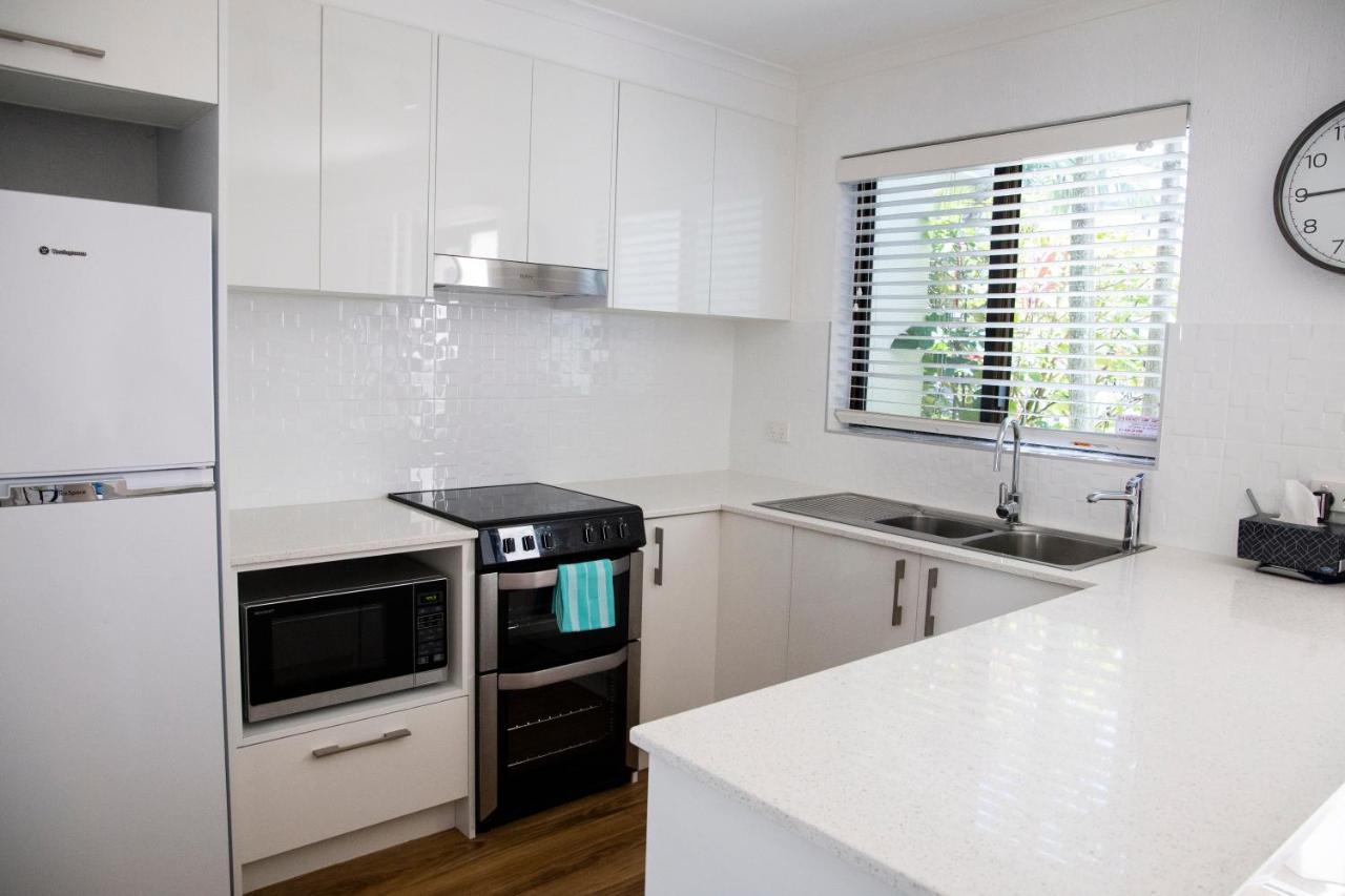 2 Bedroom Renovated Townhouse, Walk To Noosa River Apartamento *