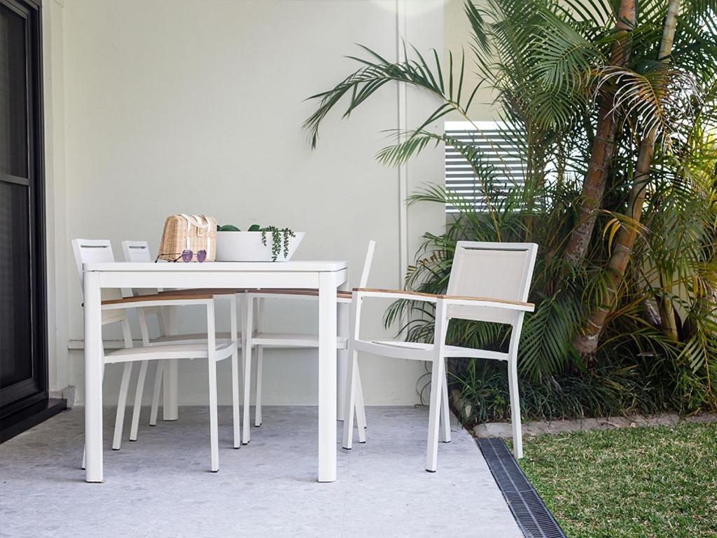 Hugo's Noosa, * Noosa Heads