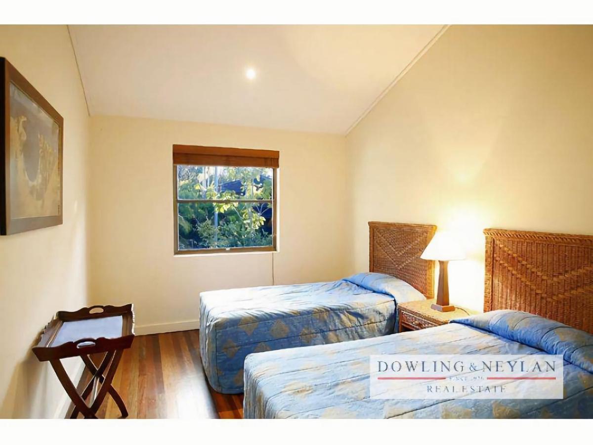 Little Cove Townhouse 3 Pandanus Street 14 Holiday home Noosa Heads