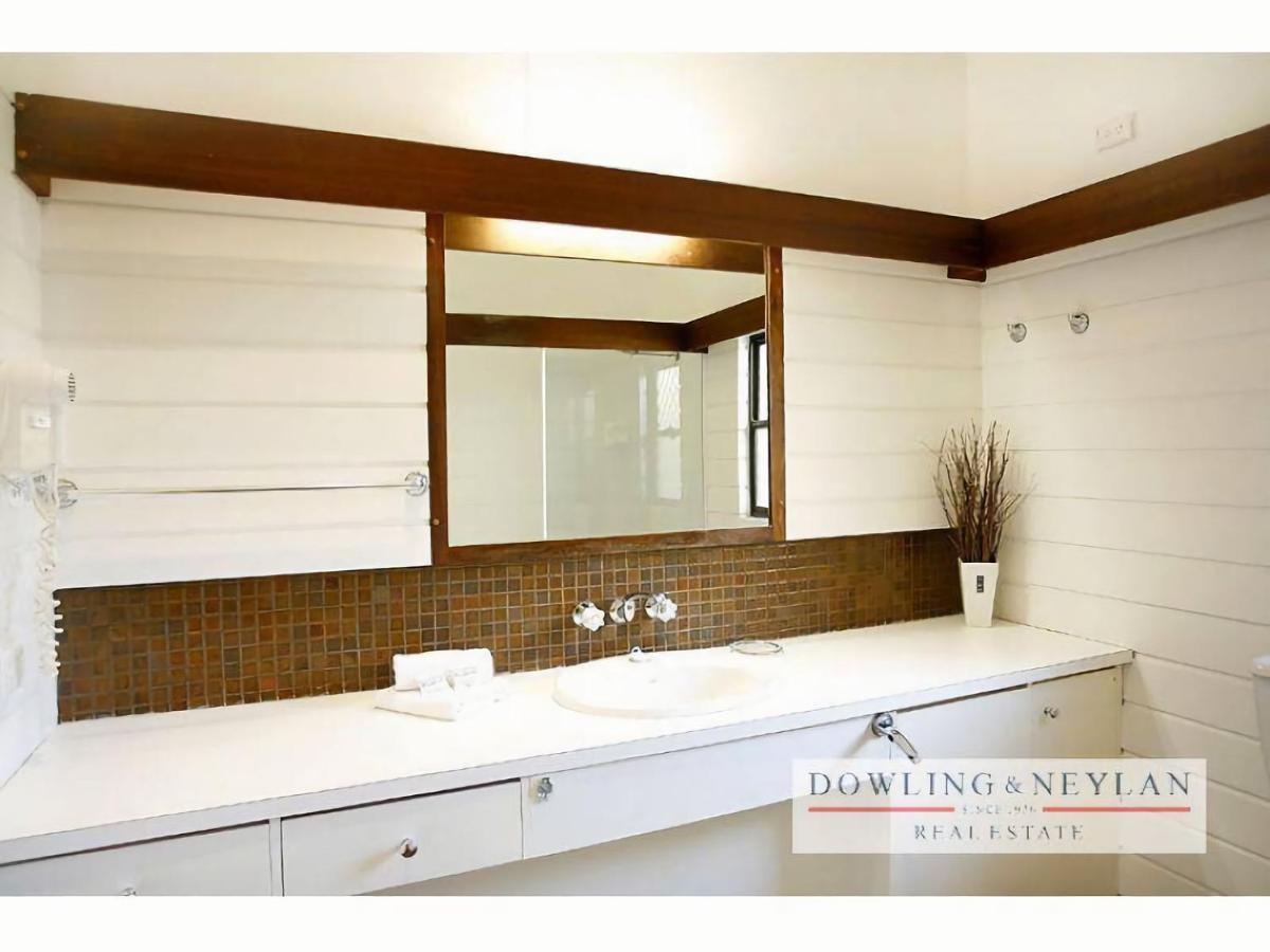 Little Cove Townhouse 3 Pandanus Street 14