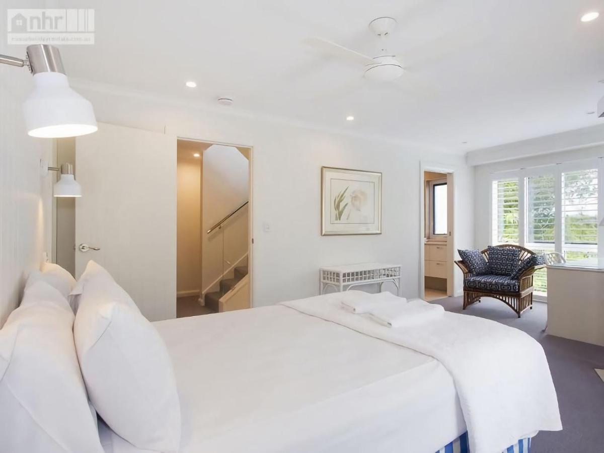 Apartment Naousa 1 4 Mitti Street 5 *