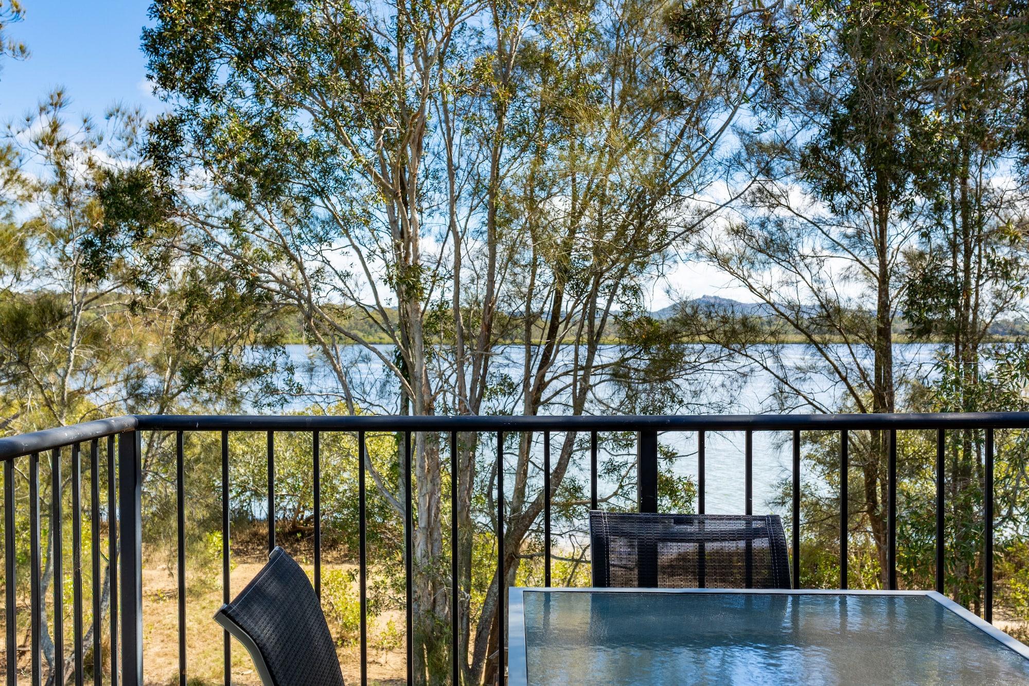 Noosa Lakes