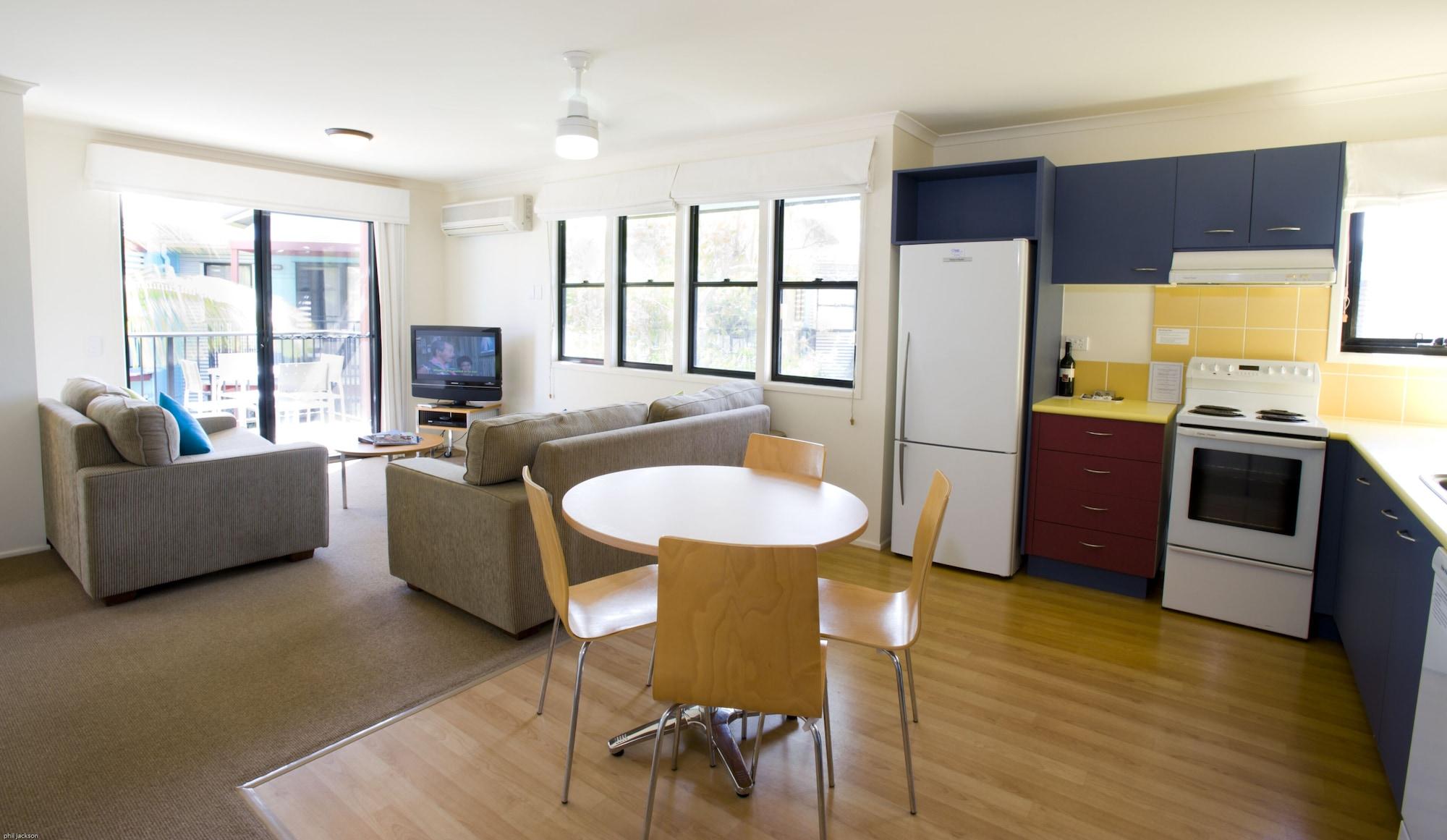 Resort Noosa Lakes 3*