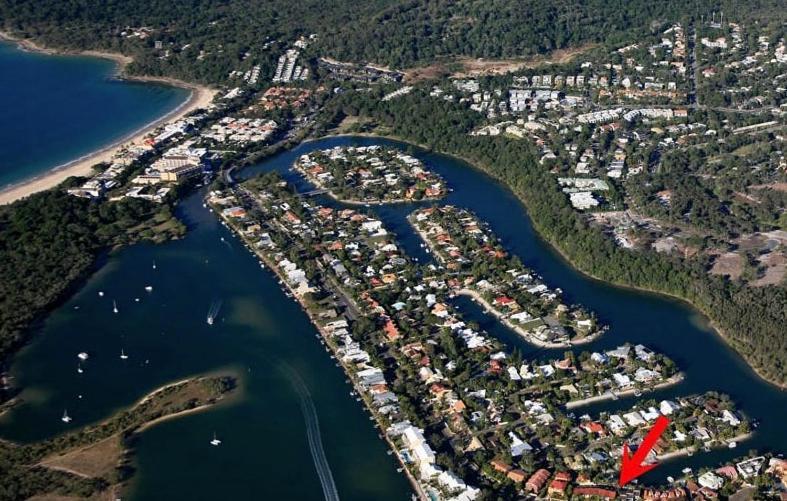 St Tropez 10 * Noosa Heads