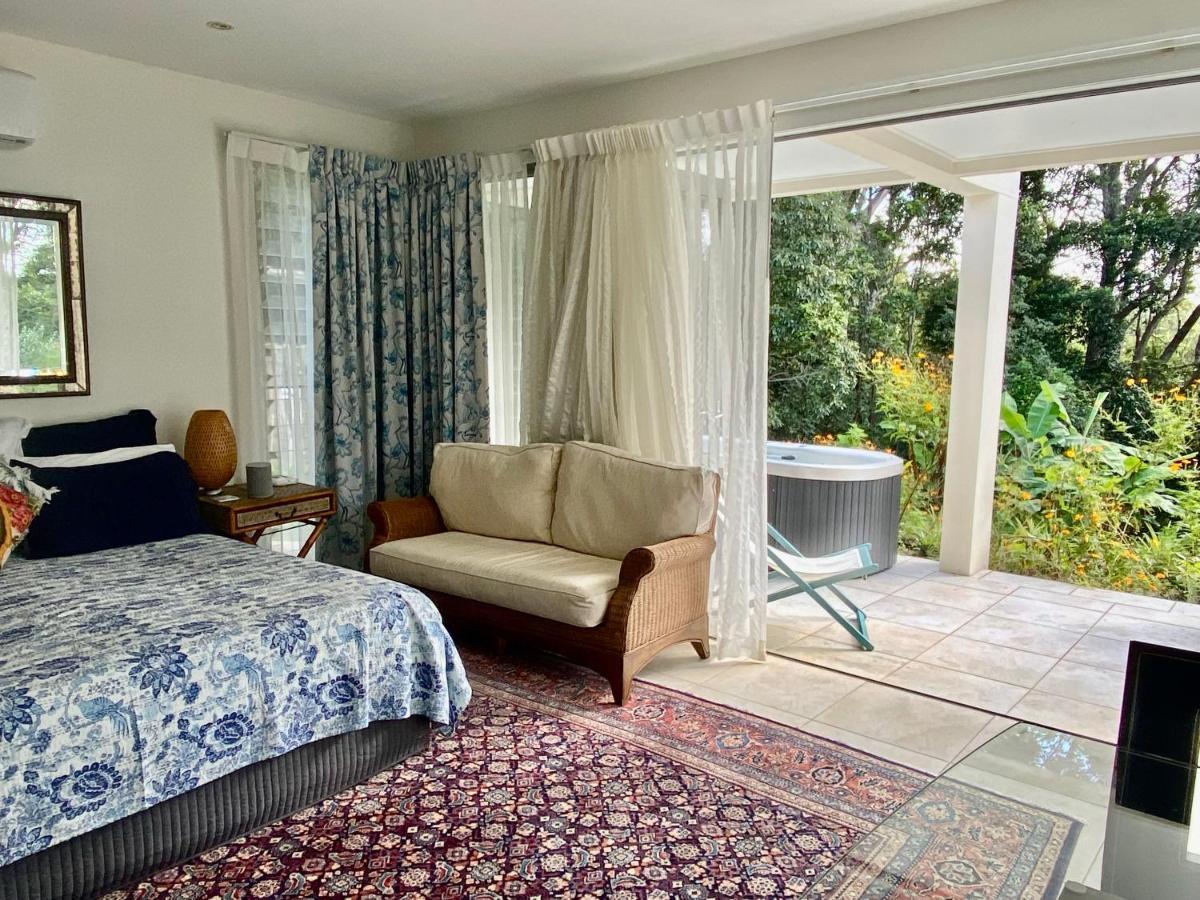 Alaya Bed & Breakfast 4*