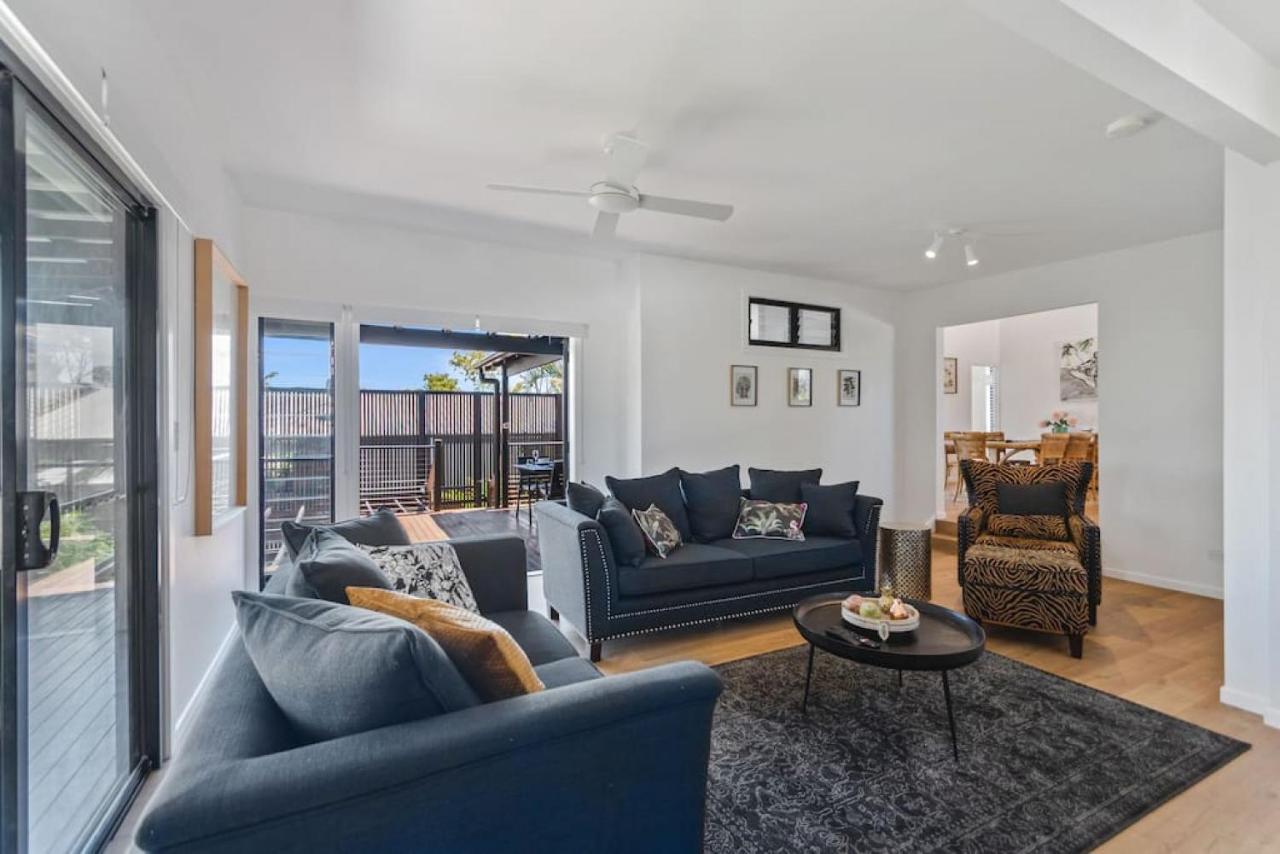 Pacific Stunning Coastal The Perfect Family Getaway Holiday home Sunshine Beach