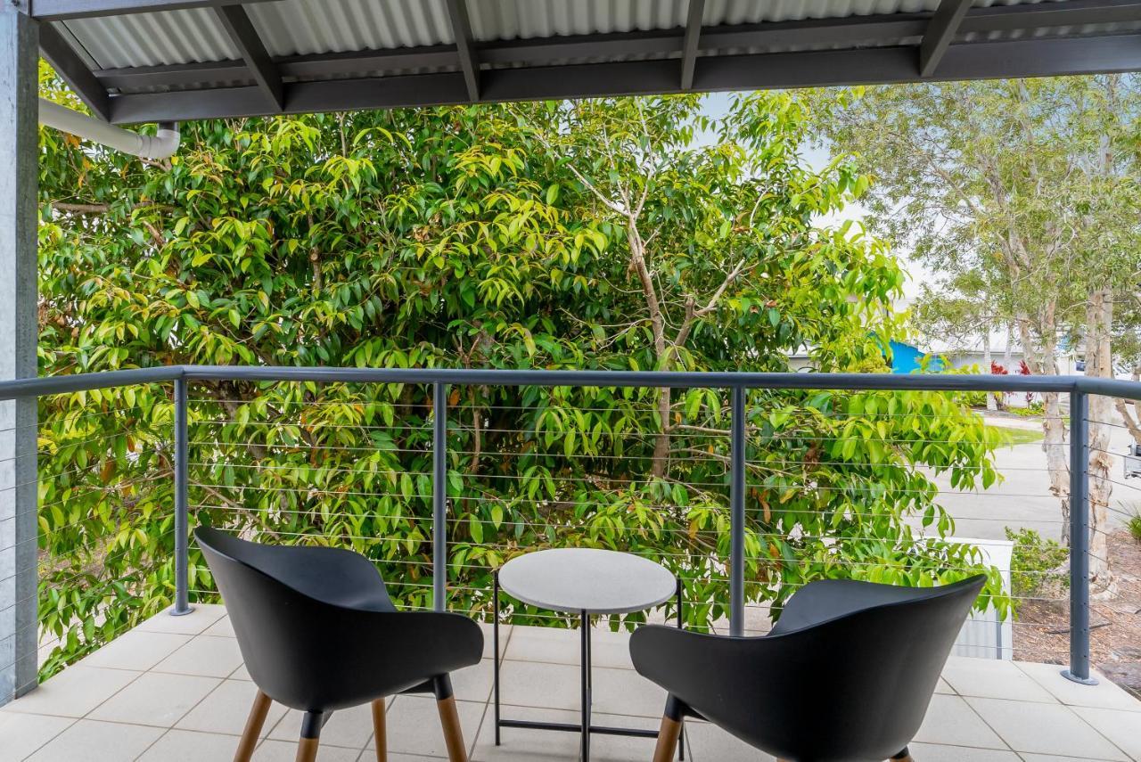 Relax And Unwind In 2 Bedroom Townhouse