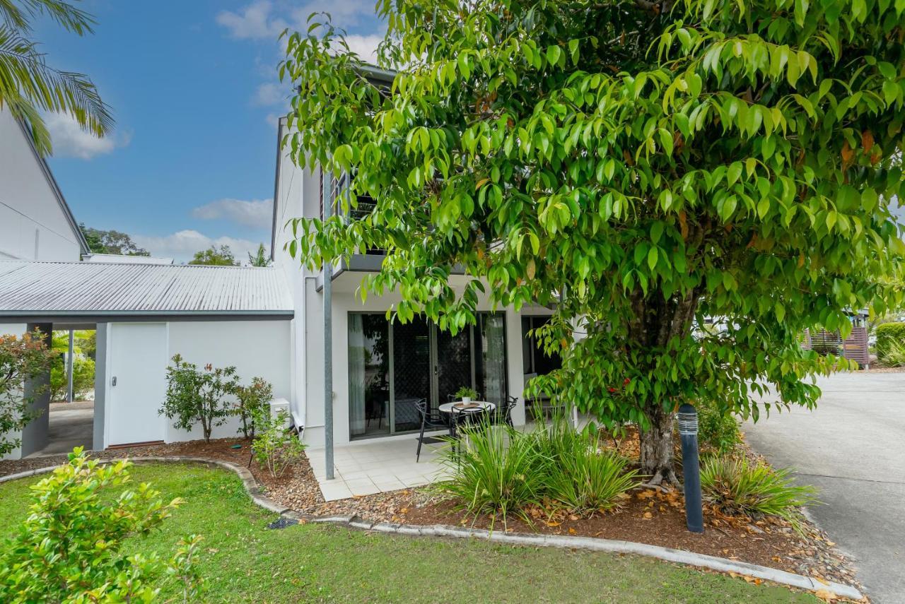 Relax And Unwind In 2 Bedroom Townhouse Apartment *