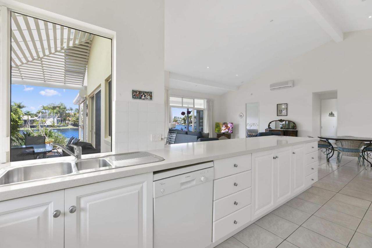 Holiday home 11 Seamount Quay Noosa Waters