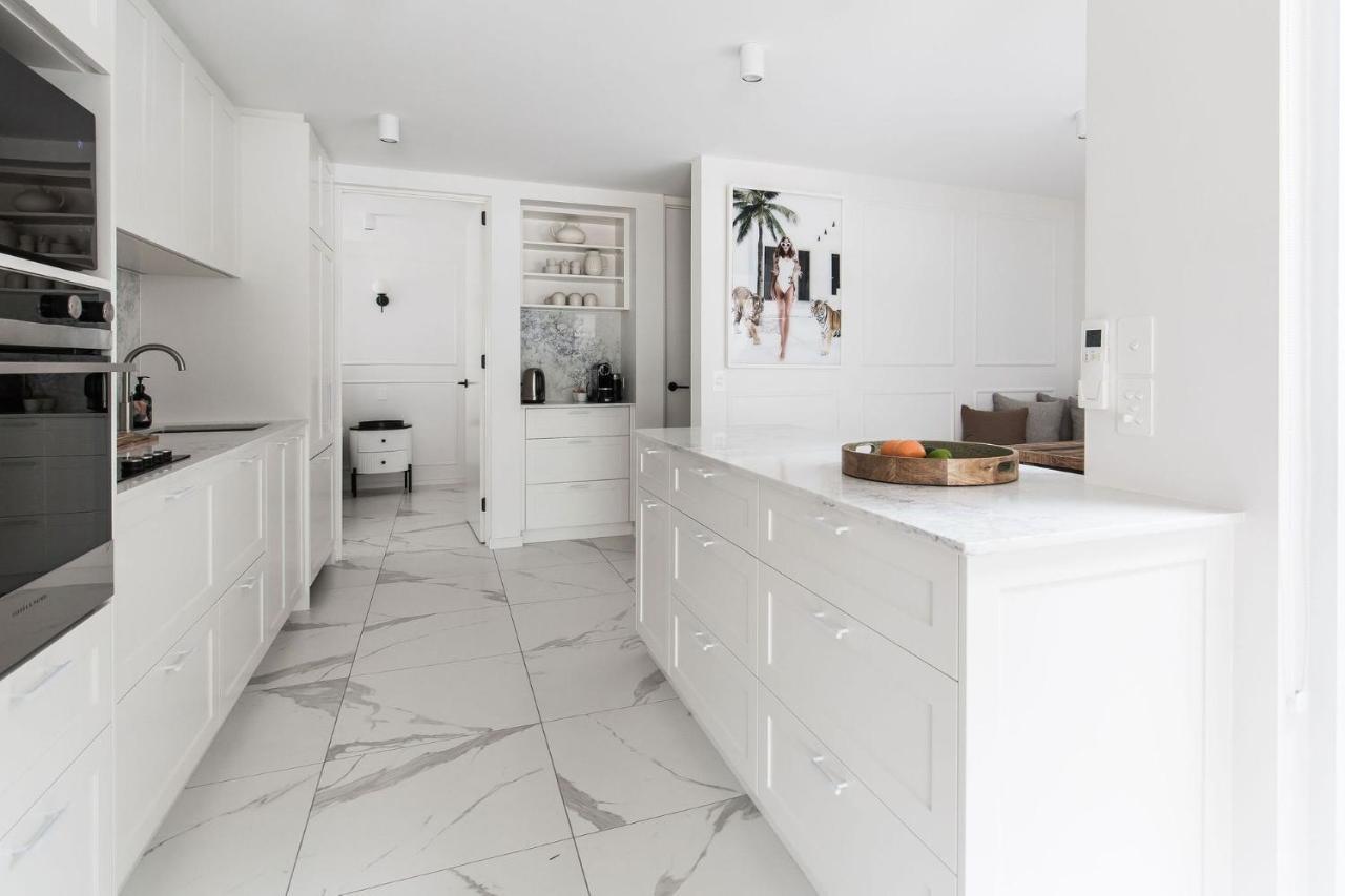 Villa One Marola Is Stylish Privacy In Paradise Noosa Heads