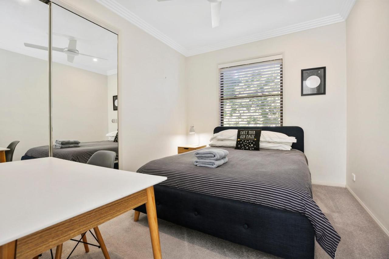 Holiday home Ultimate Noosa Six Bedroom Luxury With Waterslide!