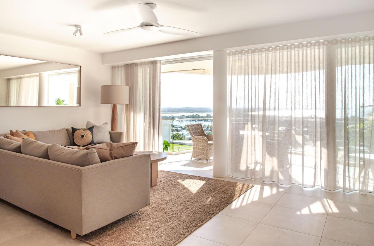 Crest Penthouse 37 *