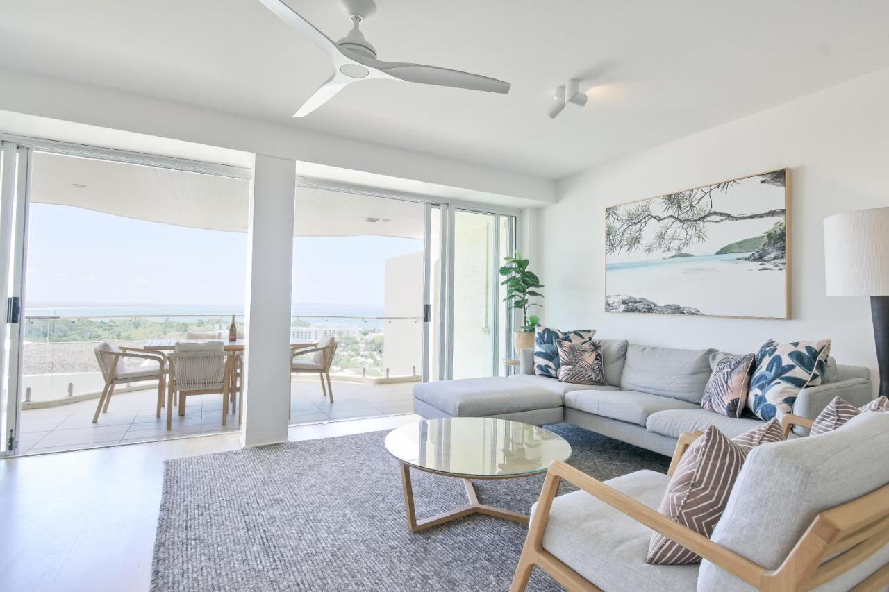 Crest Penthouse 40 Apartment *