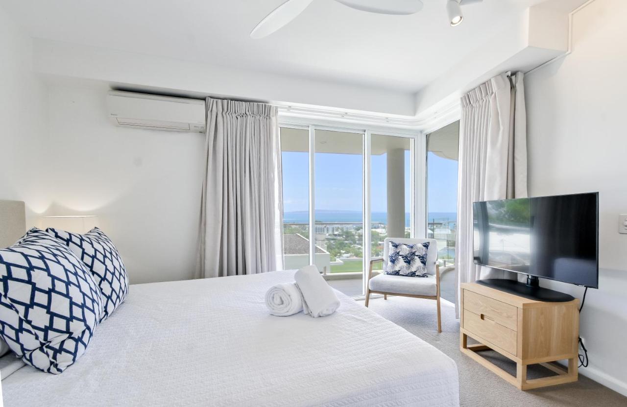 Crest Penthouse 40