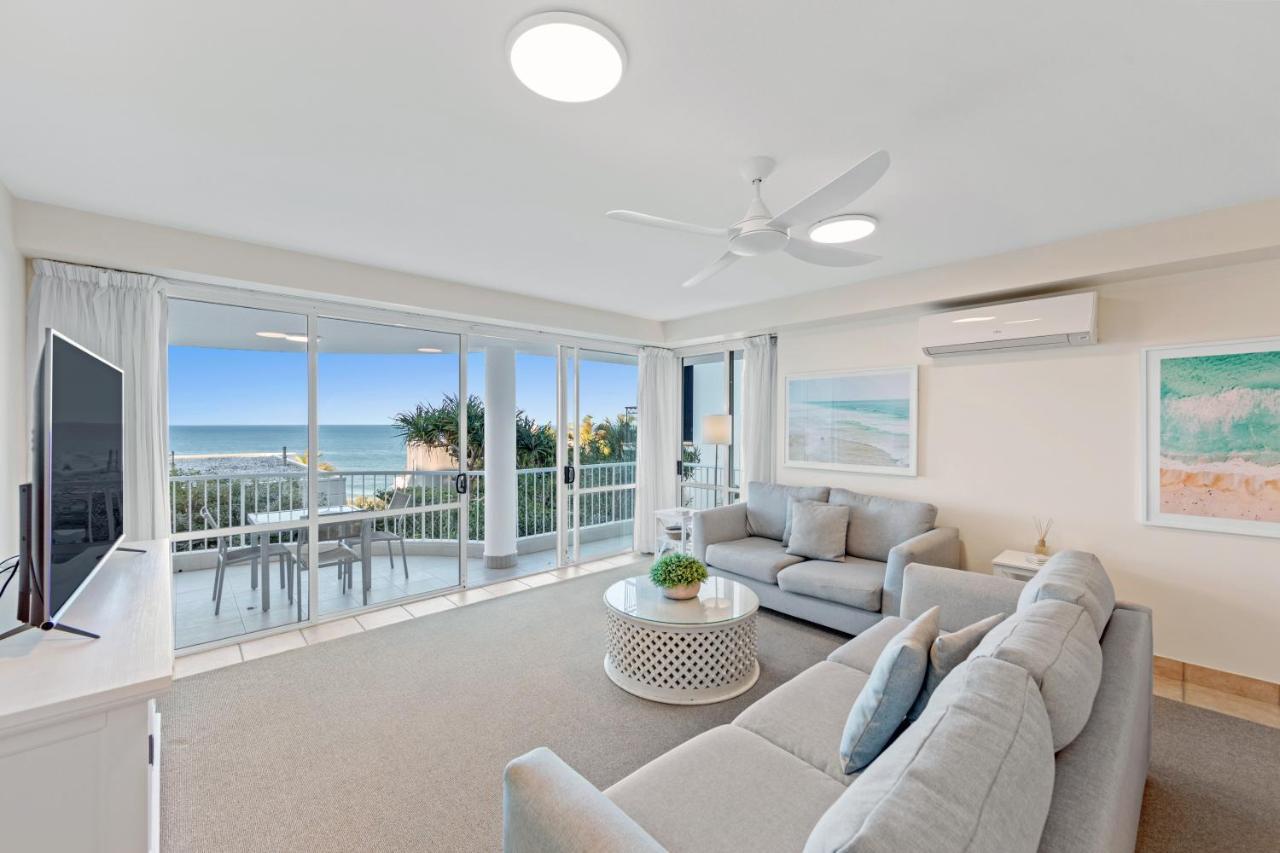 La Mer Sunshine Beachfront 4*