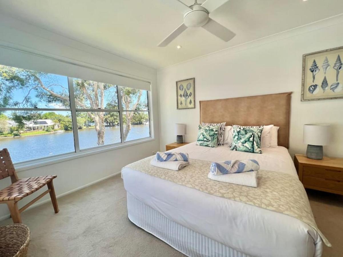 Apartment 14 Gorgeous Waterfront Noosa Oasis Noosaville
