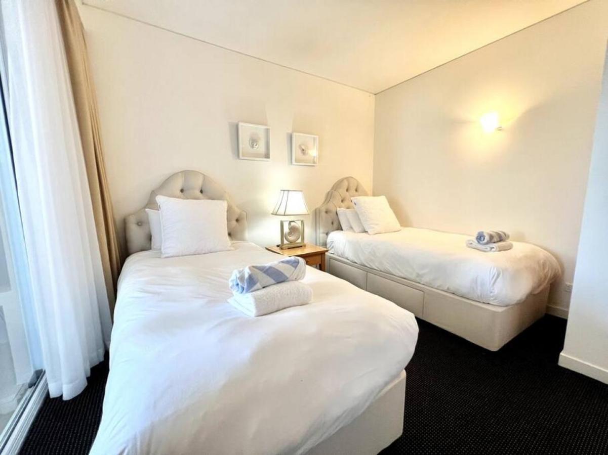 231 Lovely North Facing 2 Bedroom Metres To Main Apartment Noosa Heads
