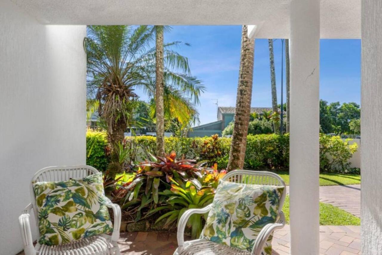 Apartment 2na At The Doorstep Of Hastings Street 2 Bedroom Noosa Heads