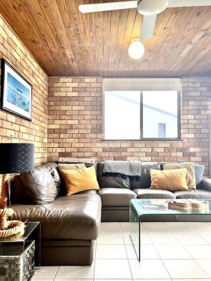 1 Holiday In Peza Court * Noosa Heads