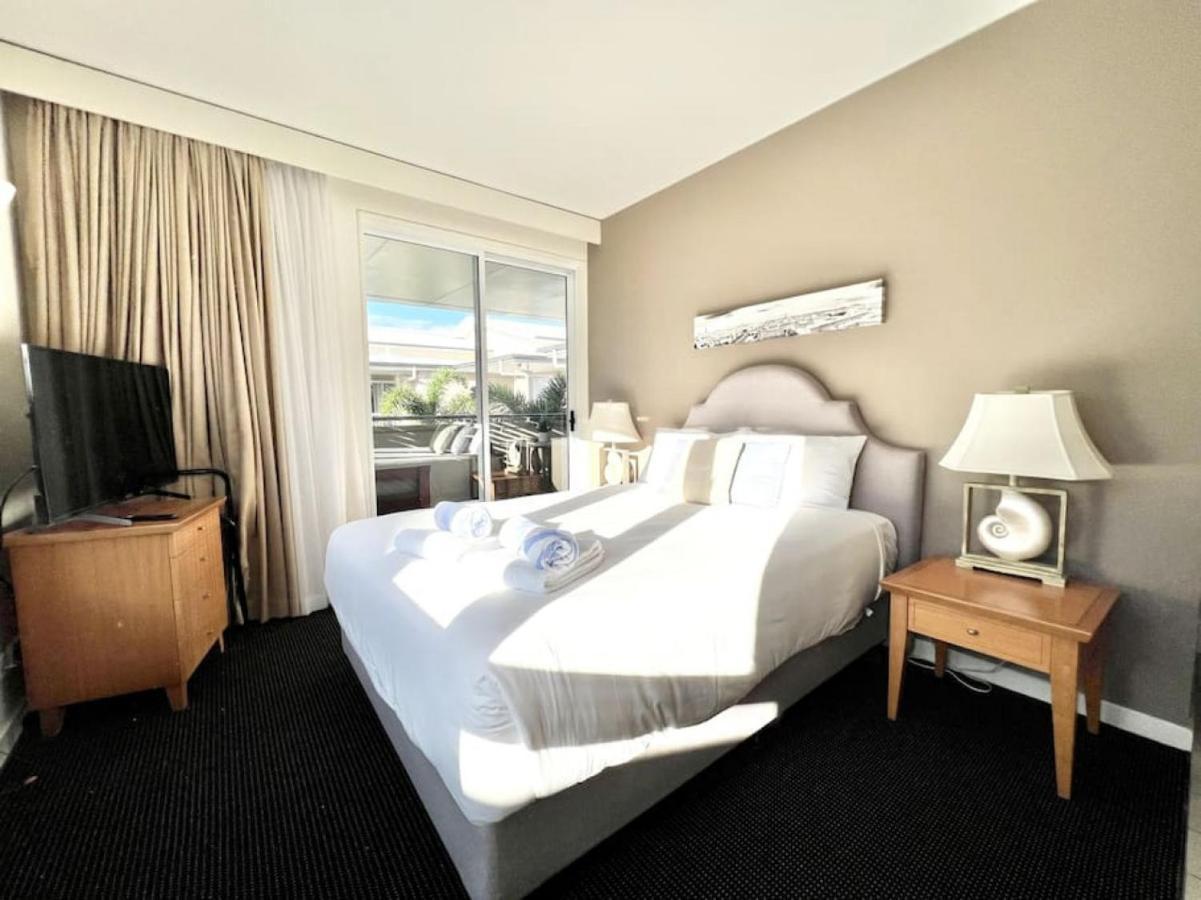 231 Lovely North Facing 2 Bedroom Metres To Main