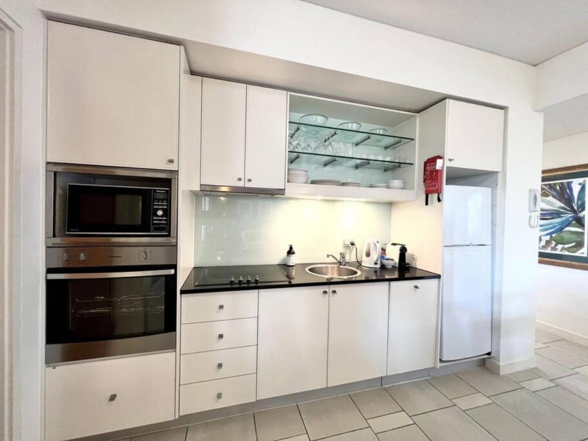 231 Lovely North Facing 2 Bedroom Metres To Main Apartment Noosa Heads
